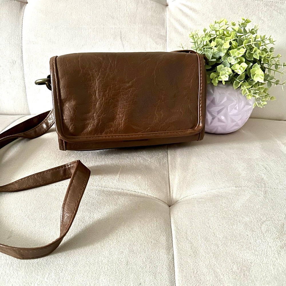 Vintage Brown Leather Crossbody Bag